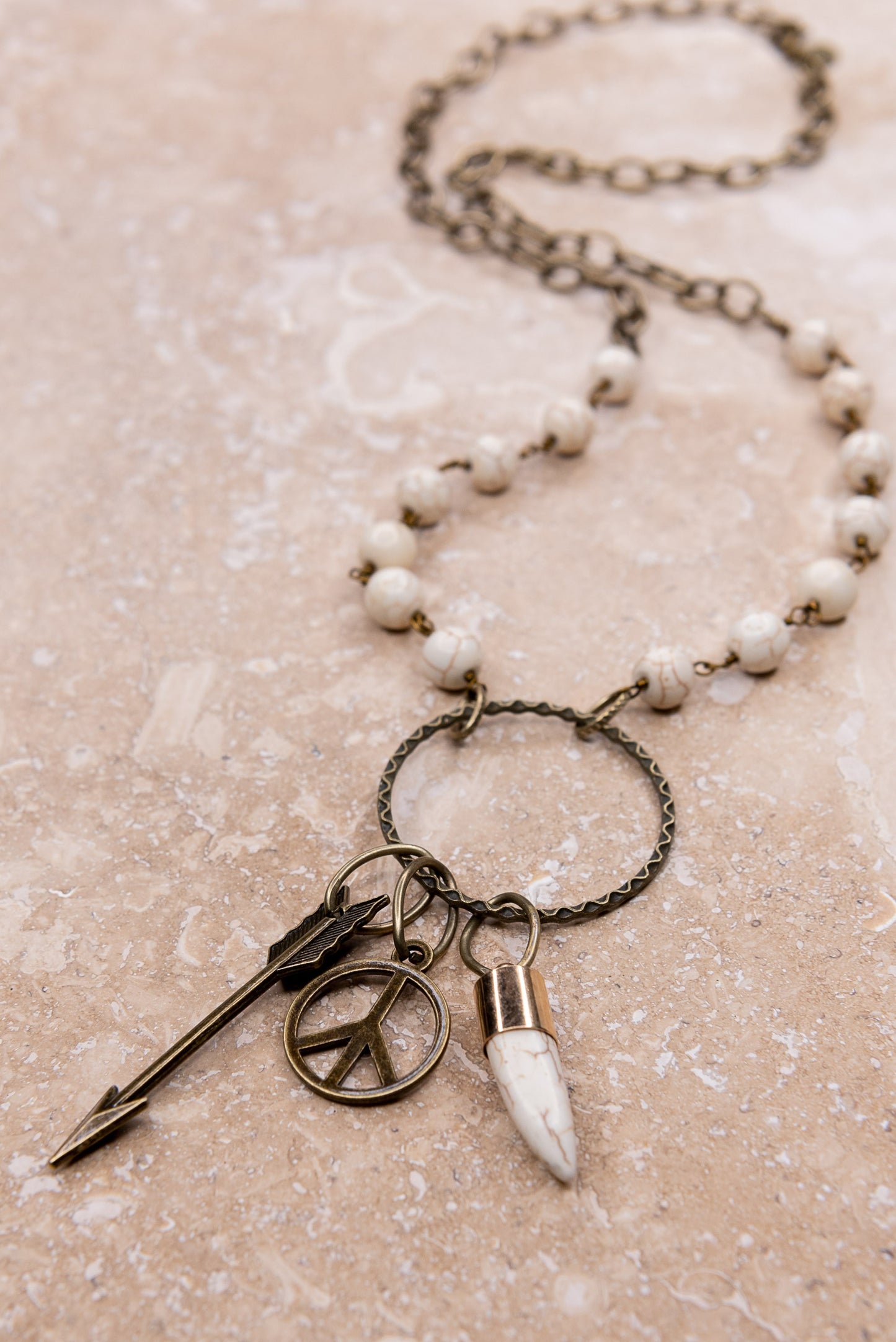 Erin Necklace White/Bronze