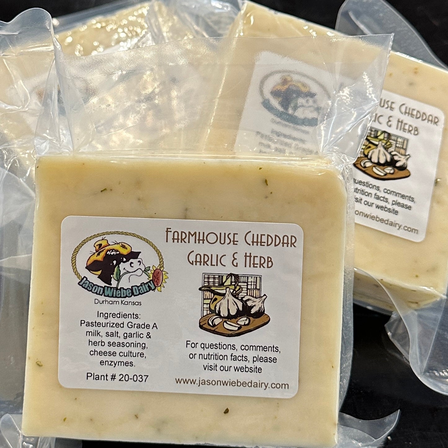 Farmhouse Cheddar Garlic & Herb