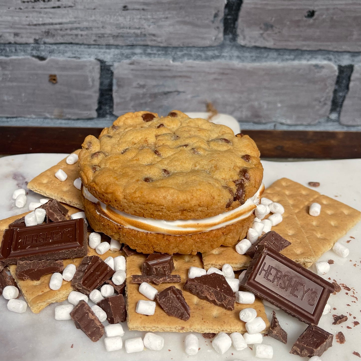 S'mores Sandwich Cookie