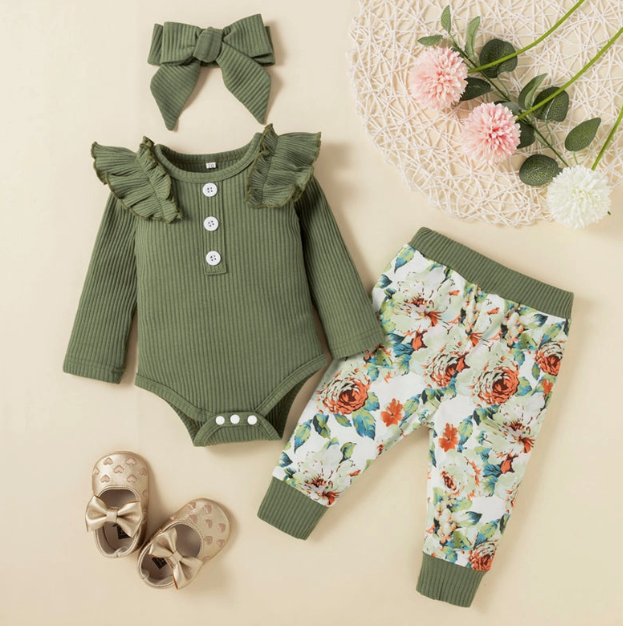 Ribbed rose romper set