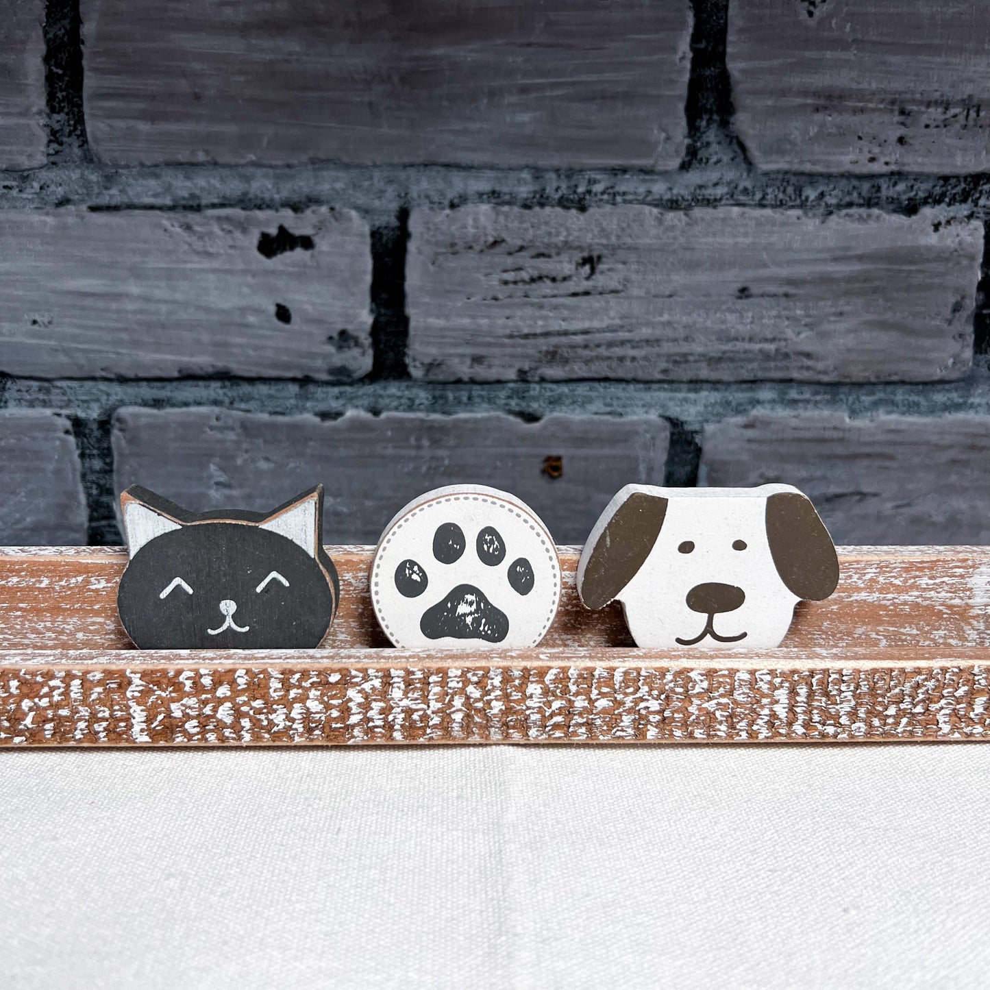 NEST - Wooden Shapes - Pets