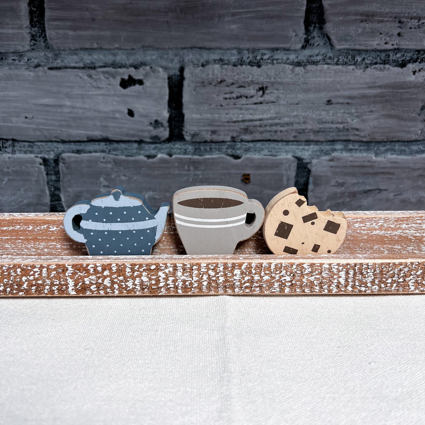 NEST - Wooden Shapes - Tea Time