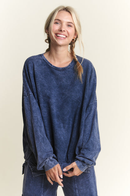 Mineral Wash Basic Pullover