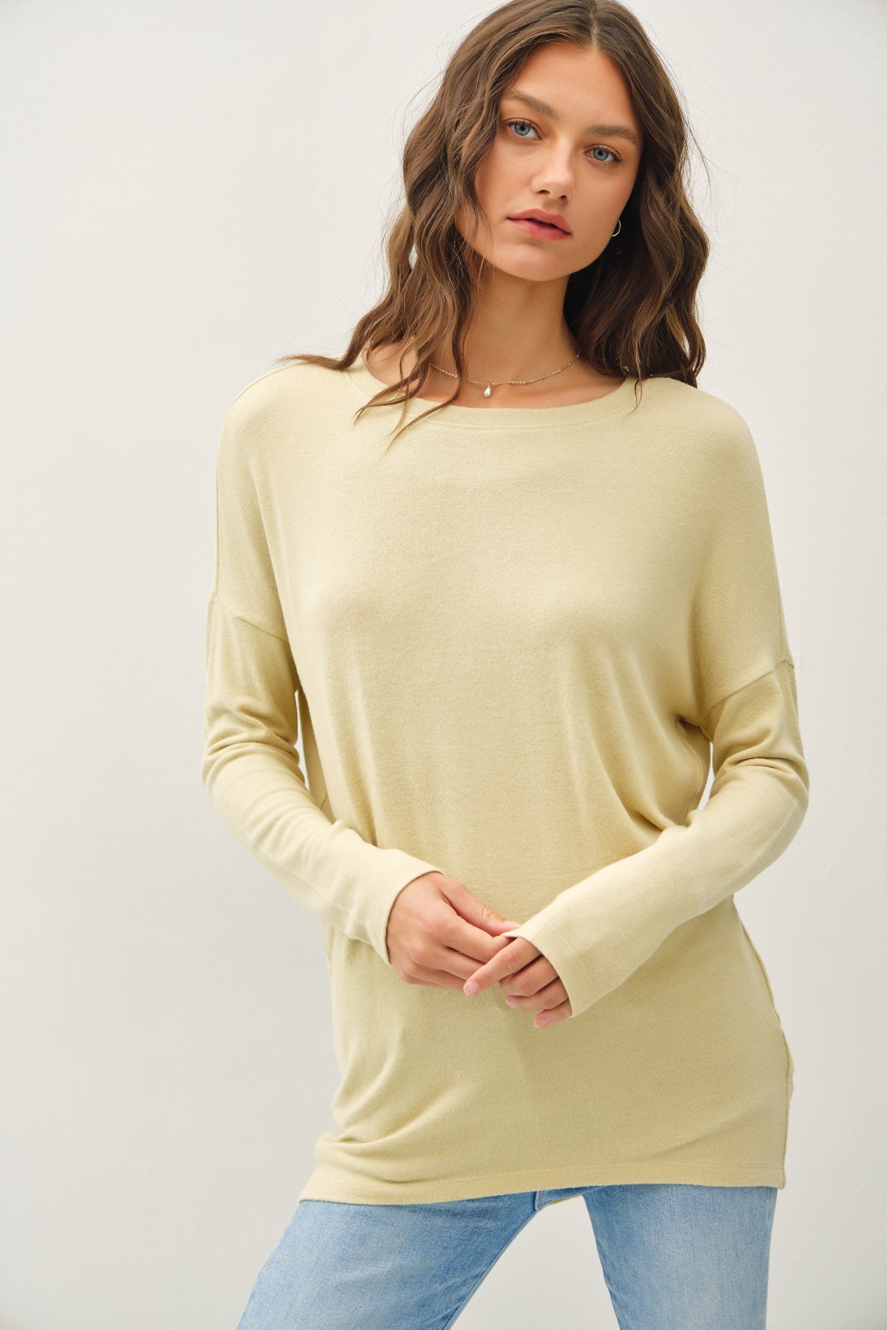 Boat Neck Knit Toop