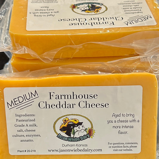 Farmhouse Cheddar Cheese - Medium