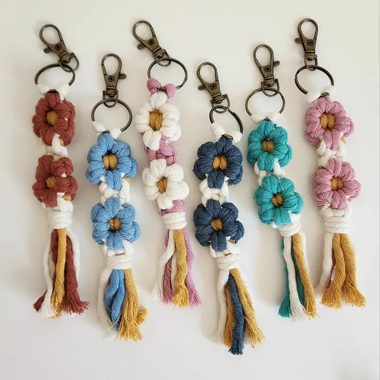 Macrame Daisy Flowers Keychain